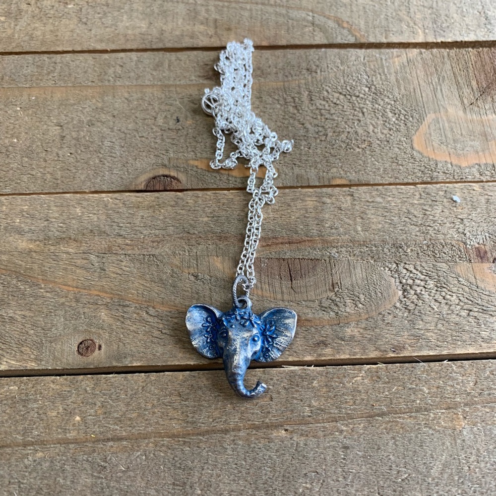 Beautiful Handmade Elephant Necklace - Picture 1 of 1